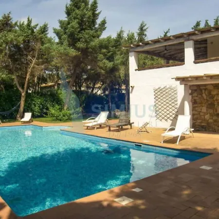 Lussuosa Con Biliardo, Piscina E Barbecue