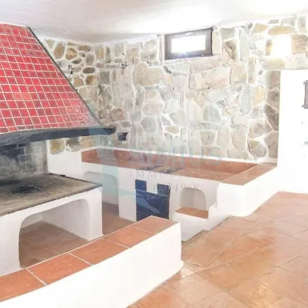 Villa Lussuosa Con Biliardo, Piscina E Barbecue